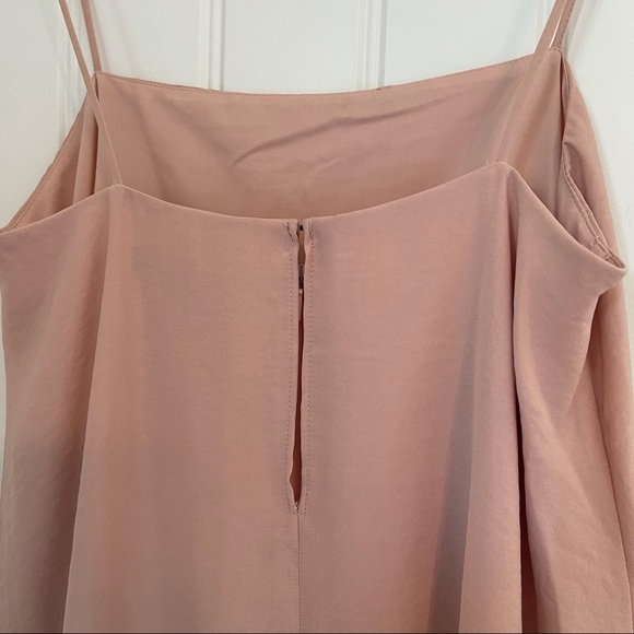 Banana Republic high low dress NWT
FREE SHIPPING - Picture 8 of 13